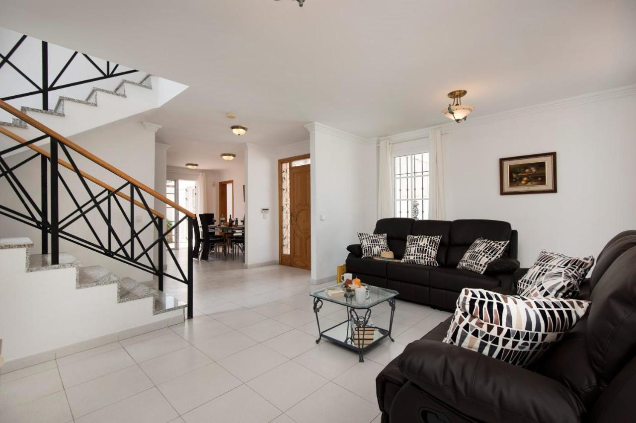 Villa Helena By Villa Plus Puerto del Carmen  Ngoại thất bức ảnh
