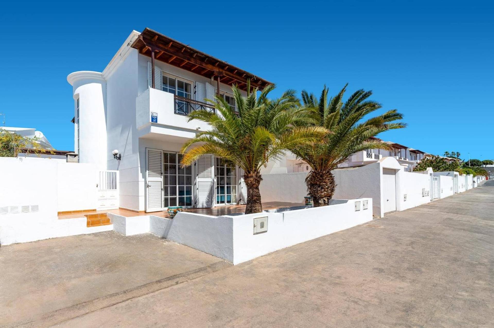 Villa Helena By Villa Plus Puerto del Carmen  Ngoại thất bức ảnh